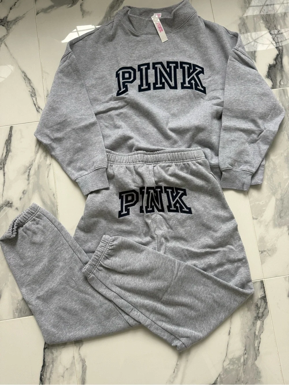 PINK Victoria's Secret Gray Sweatpants & Joggers Set with Navy Logo nwt